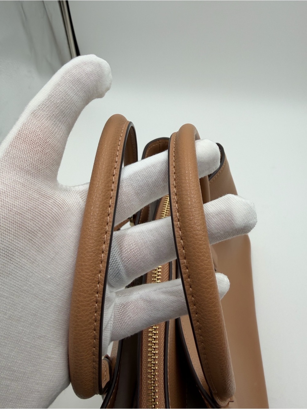 Kate Spade Thompson Street Satchel Bag - Picture 4 of 10